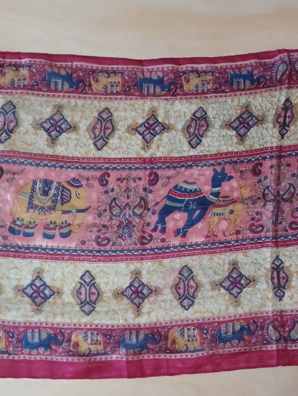 Vintage India Elephant Camel Paisley Scarf Silk Feel Oblong Boho Wrap Appx 68×19